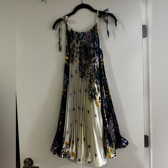 Floral Accordion Mini/Midi Dress - Picture 4 of 4